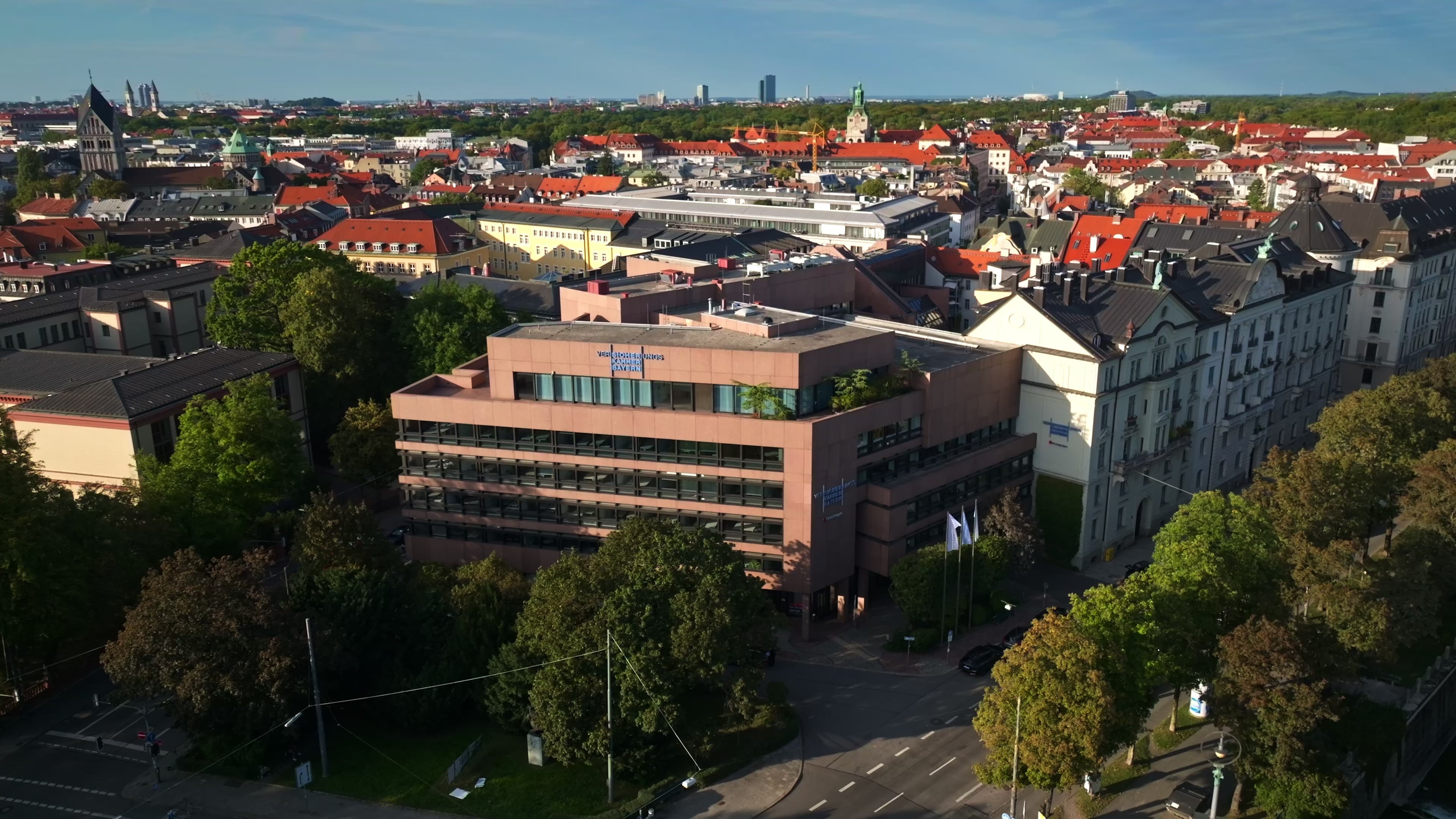Aerial view of the Maxmonument prominently at the center of Maximilianstraße.