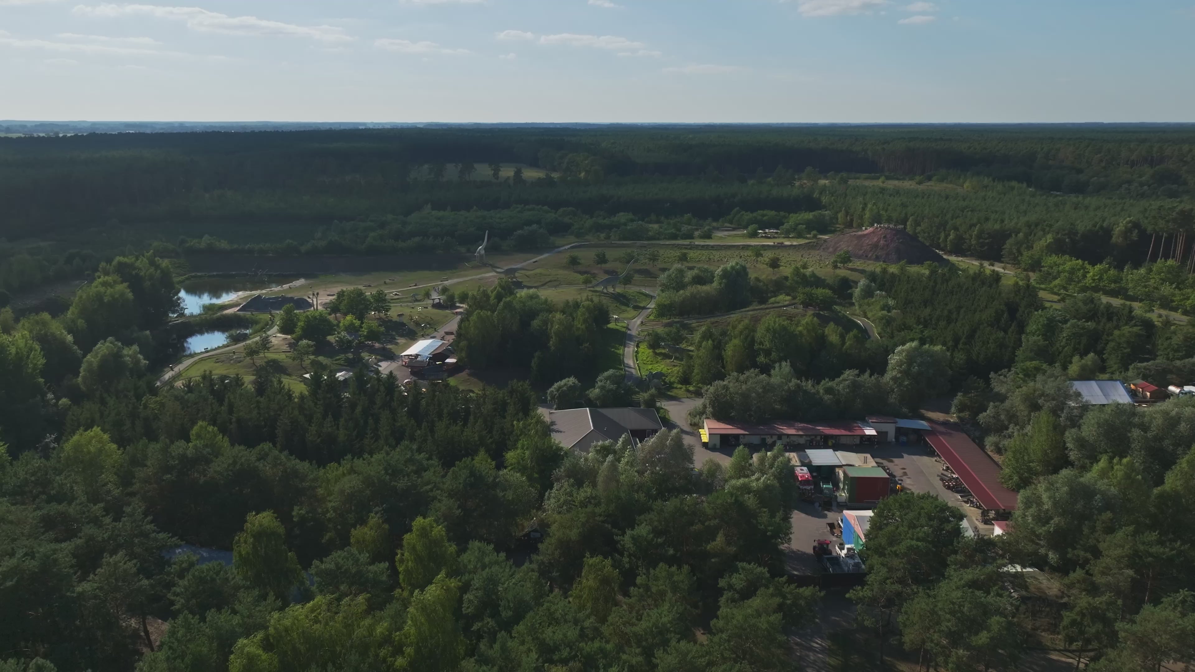 Aerial view of Tier-, Freizeit- und Saurierpark Germendorf in Oranienburg.